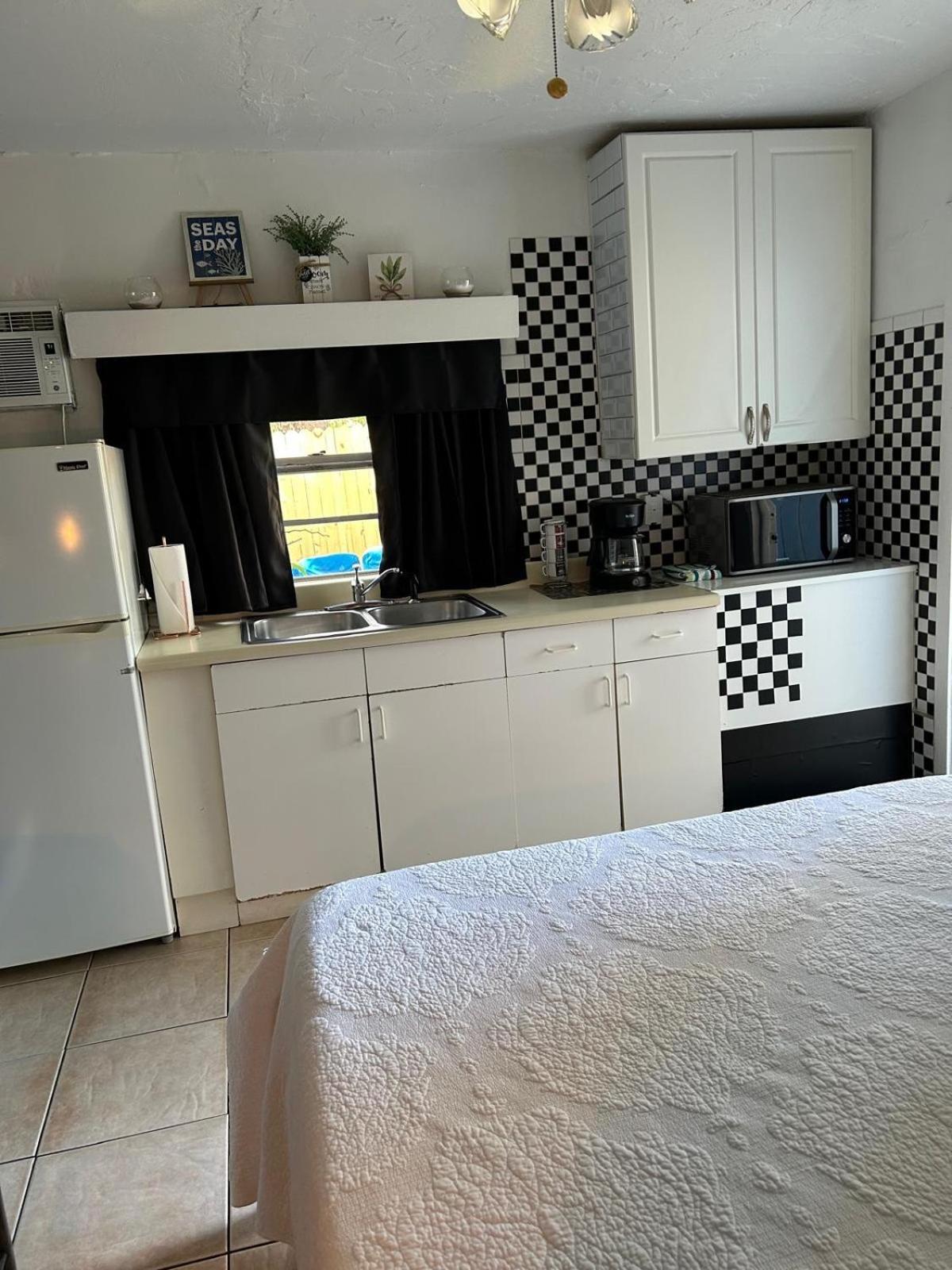 Mini Studio: 10 Min/Siesta Key/Private Entrance/ Sarasota Extérieur photo
